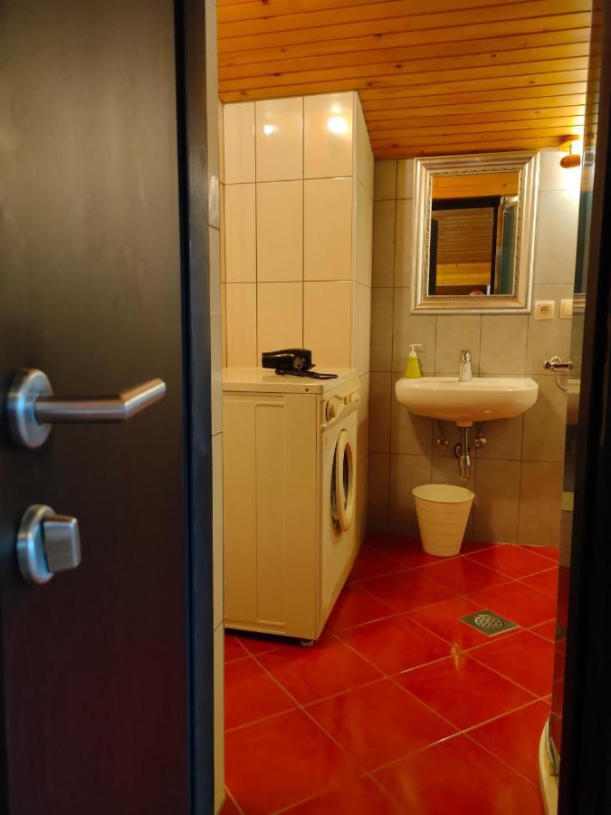 שקופיה-לוקה Rooms And Apartment Na Poljani מראה חיצוני תמונה